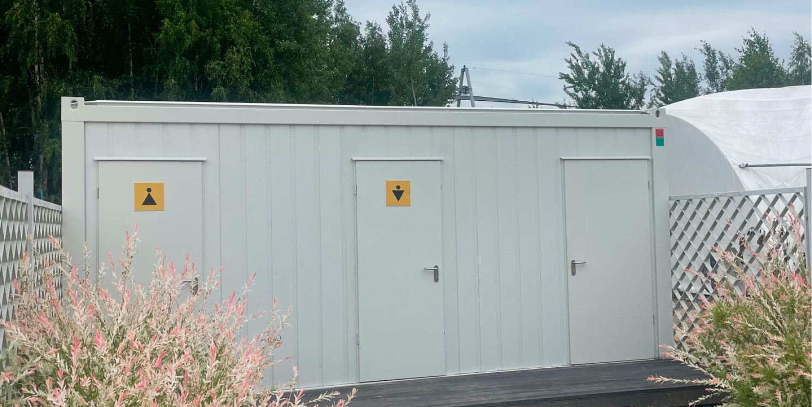 Туалетные и душевые сантехнические модули