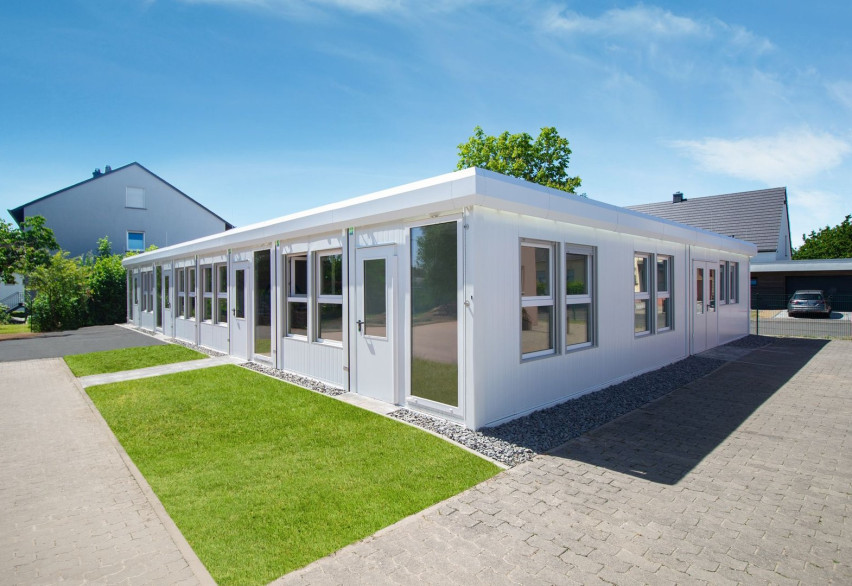 Модульное здание  из блок-контейнеров